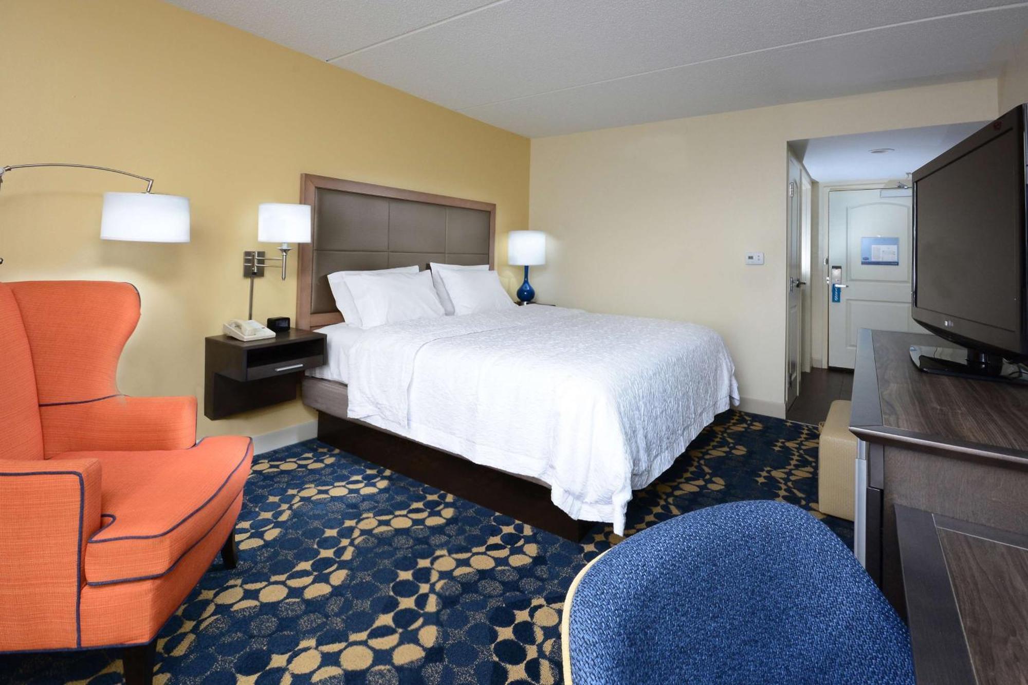Hampton Inn Roxboro Exterior photo