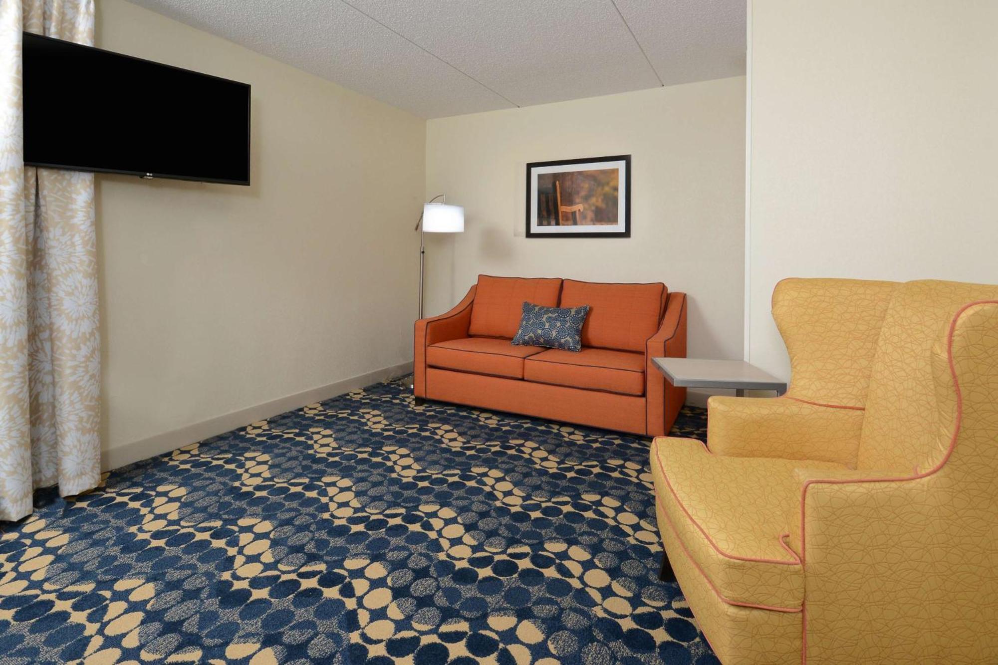 Hampton Inn Roxboro Exterior photo