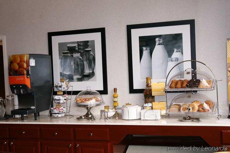 Hampton Inn Roxboro Restaurant photo