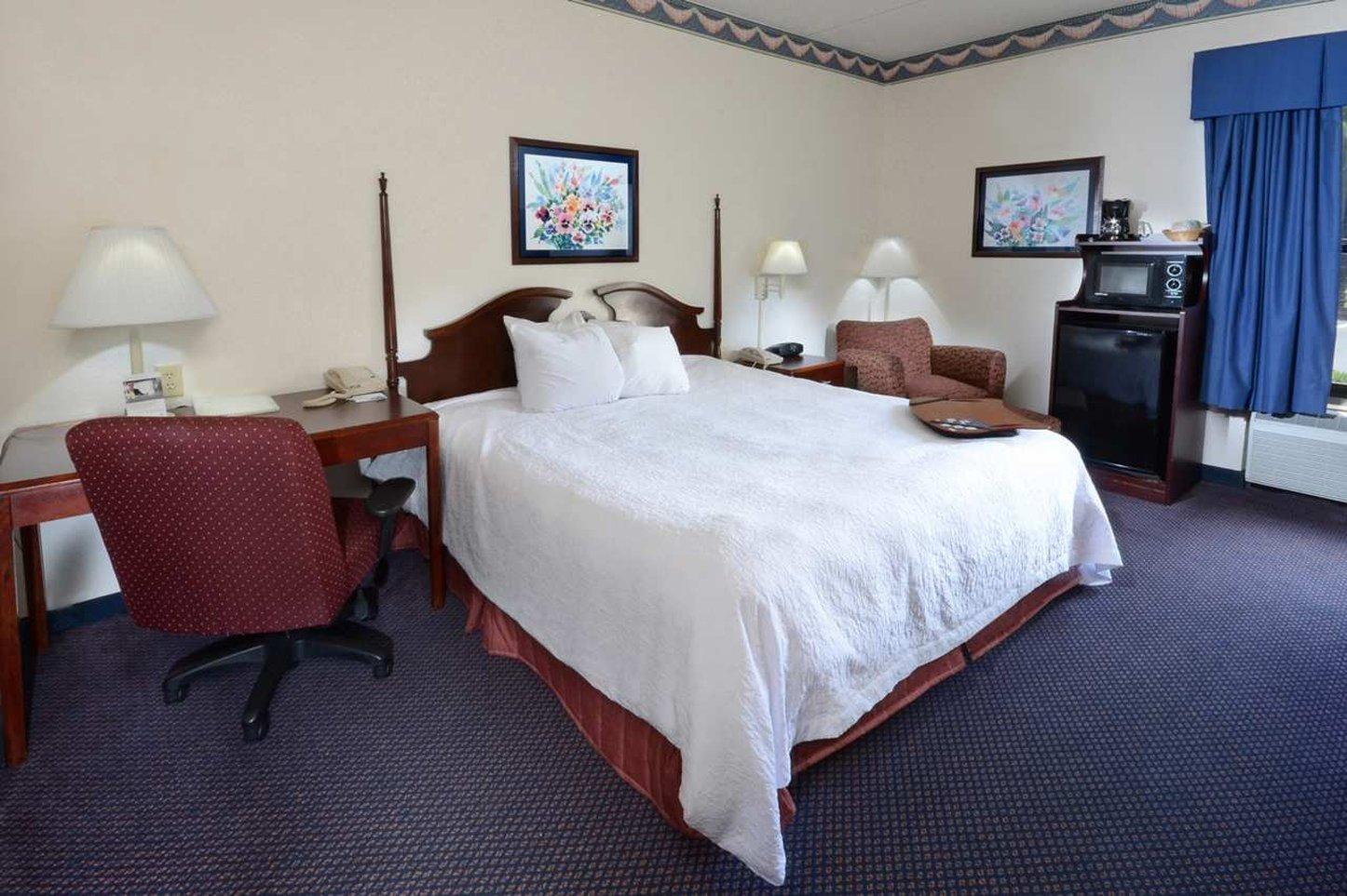 Hampton Inn Roxboro Exterior photo